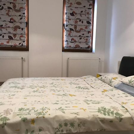 בוקרשט Luxury Apartment Mihai Bravu מראה חיצוני תמונה