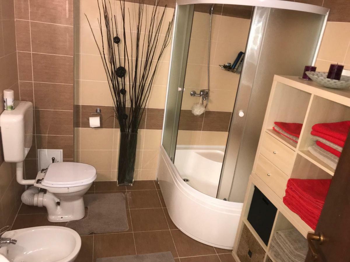 בוקרשט Luxury Apartment Mihai Bravu מראה חיצוני תמונה